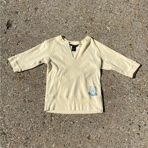 Abercrombie & Fitch vintage butter yellow top v neck pullover